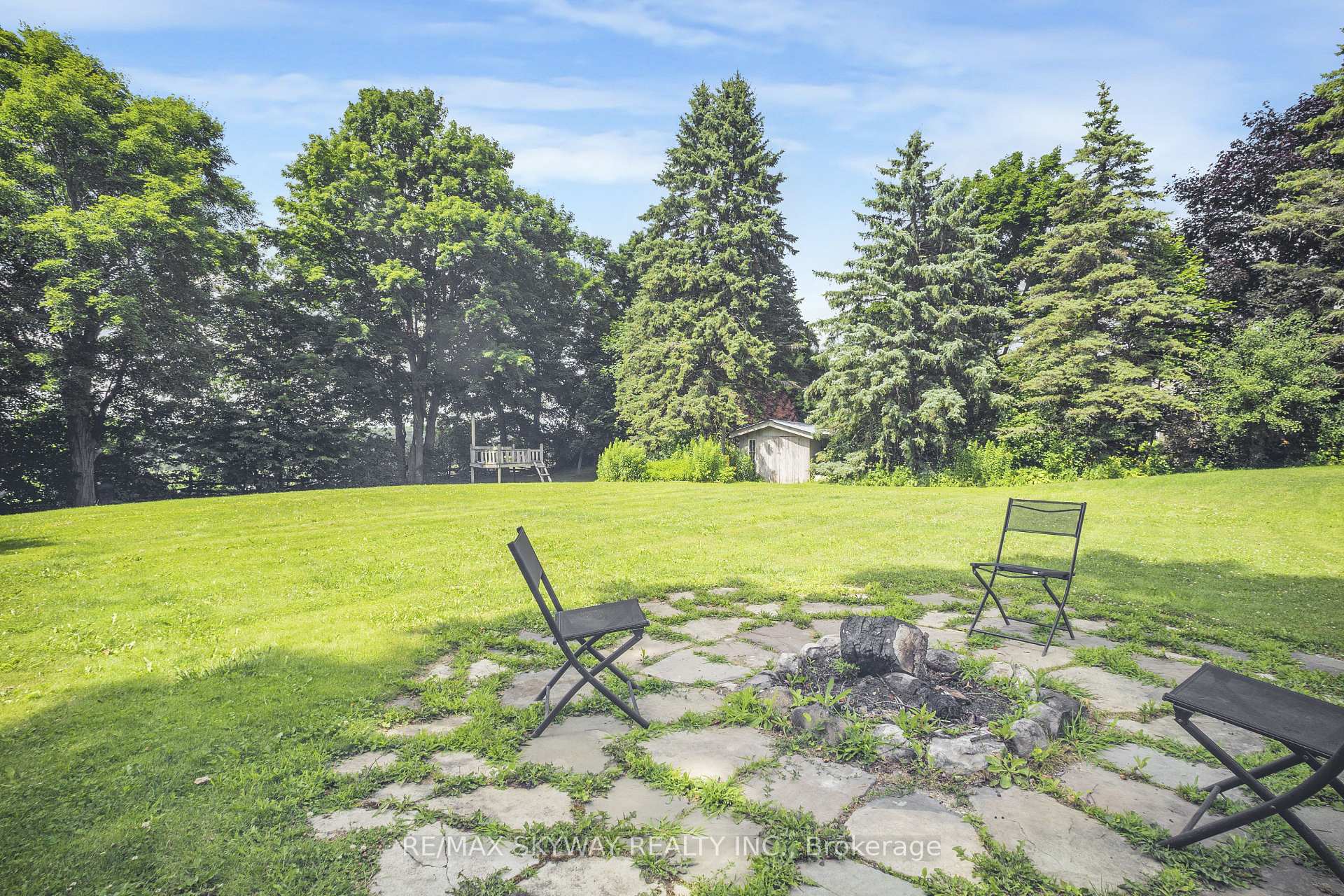 Photo 38 of 47 Erin Heights Drive, Erin — HOMEH