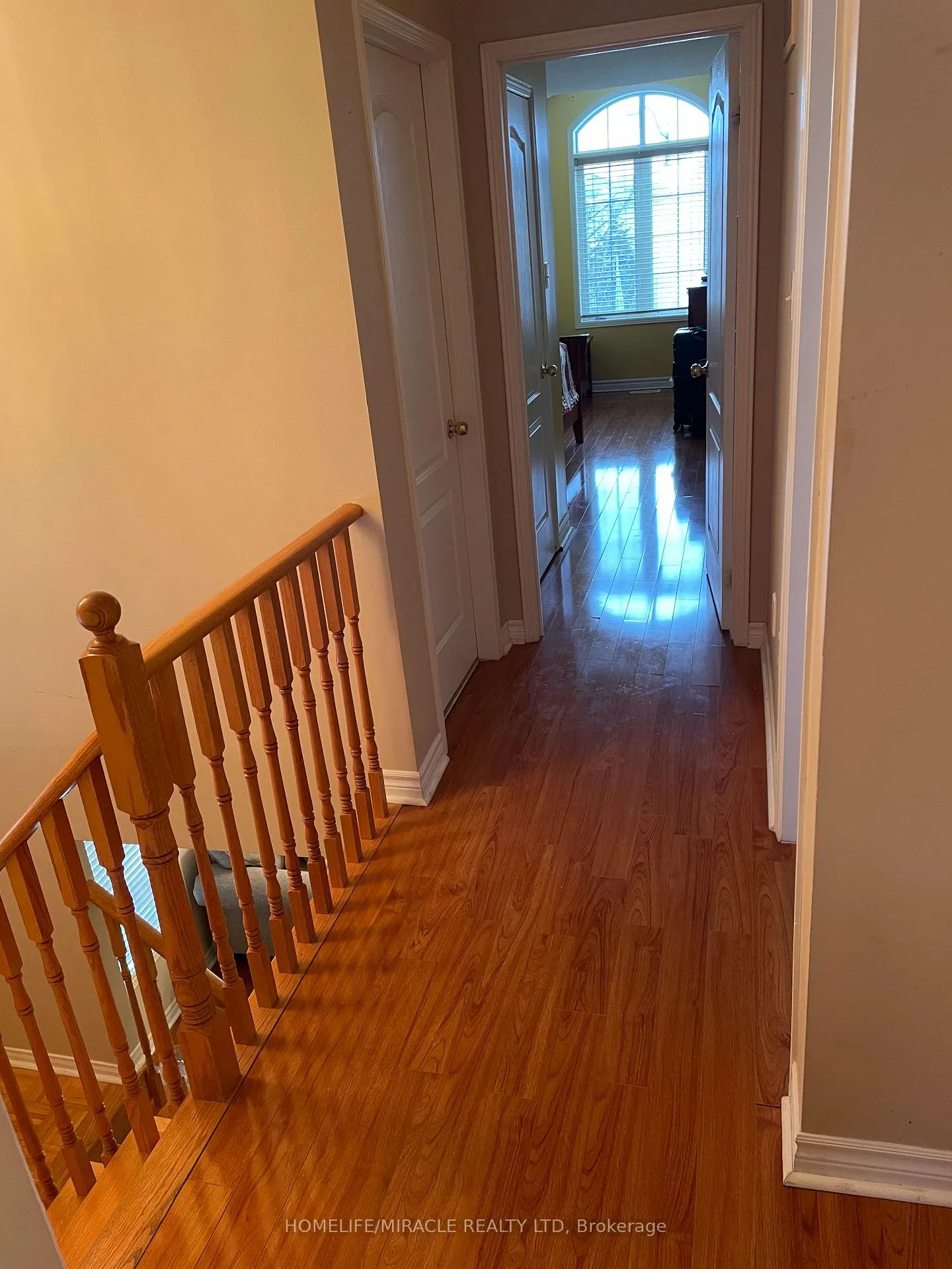 Photo 8 of 26 Penbridge Circle, Brampton, Brampton North — HOMEH