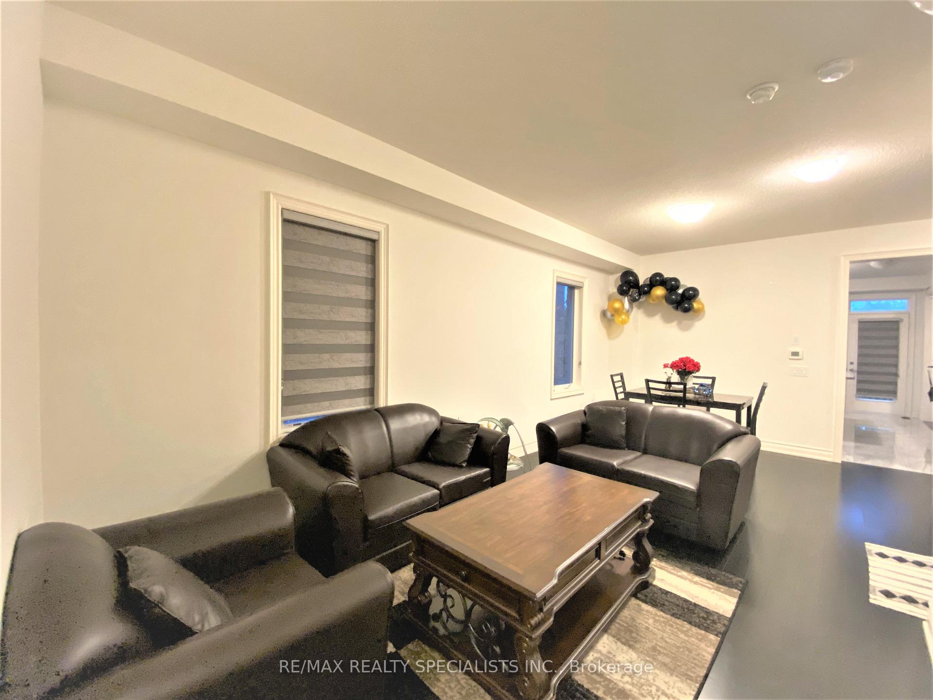 Photo 6 of Unit Upper Level, 52 Deer Ridge Trail, Caledon, Rural Caledon — HOMEH
