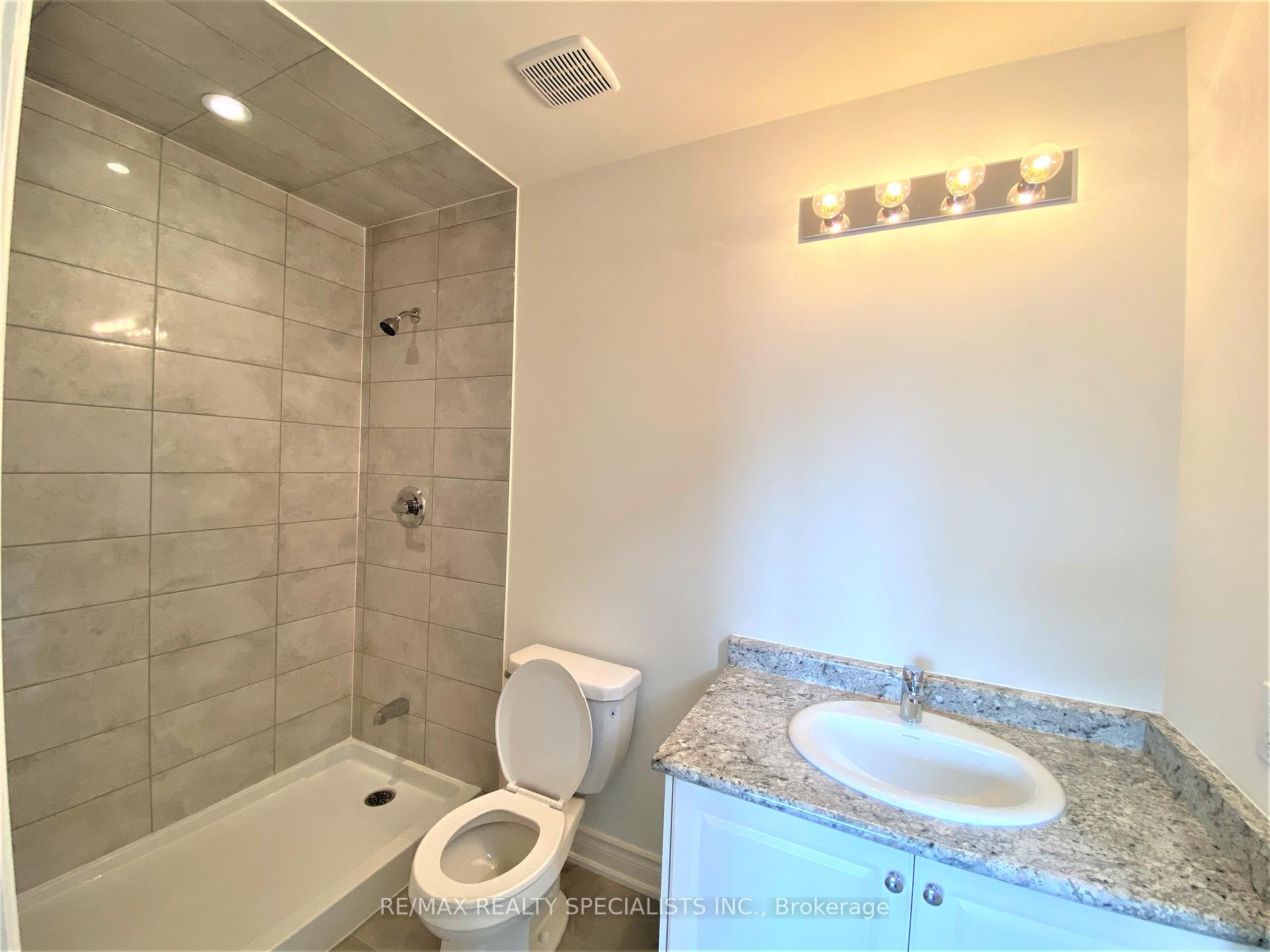 Photo 22 of Unit Upper Level, 52 Deer Ridge Trail, Caledon, Rural Caledon — HOMEH