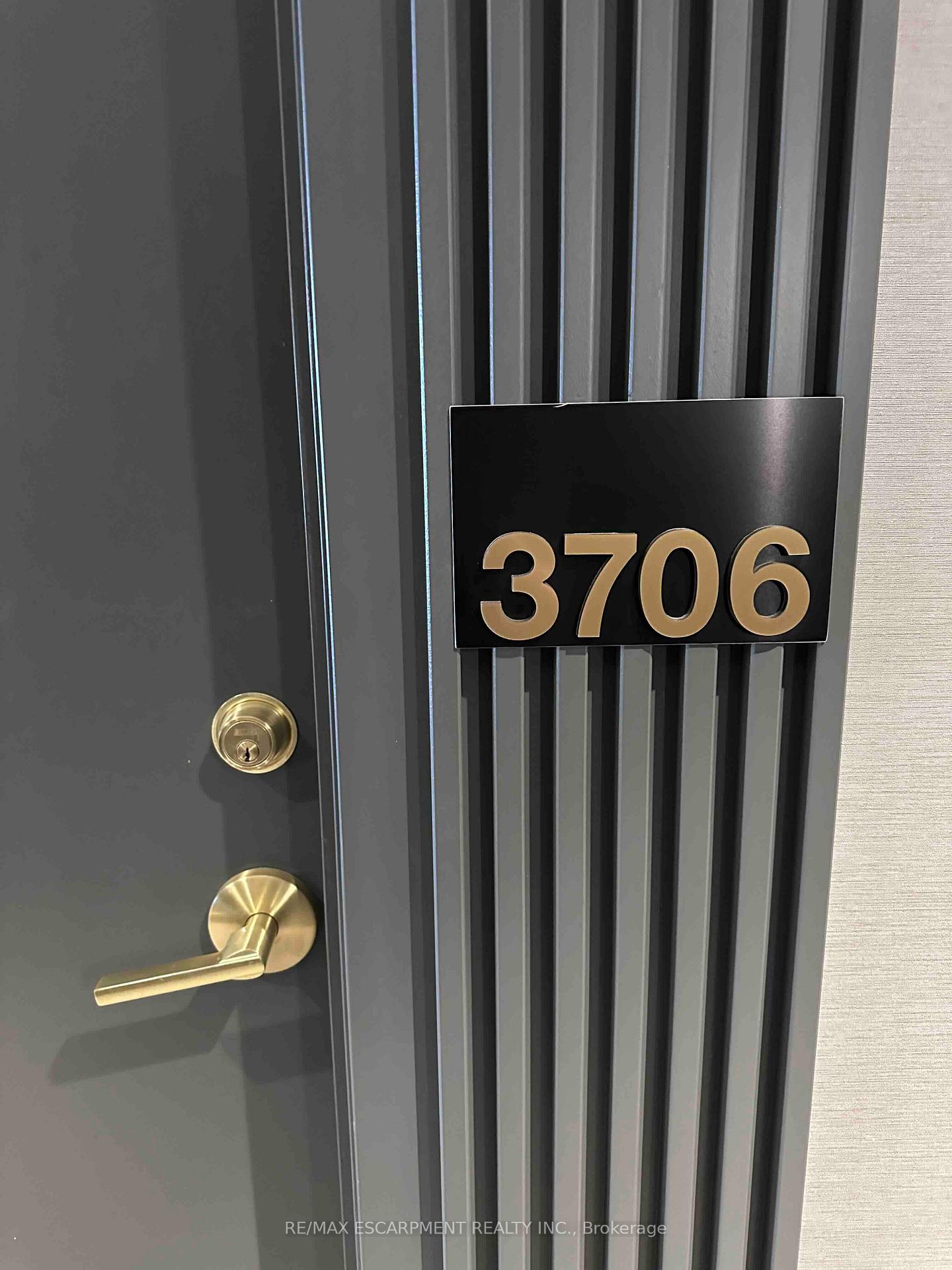 Photo 2 of Unit 3706, 5 Buttermill Avenue, Vaughan, Vaughan Corporate Centre — HOMEH