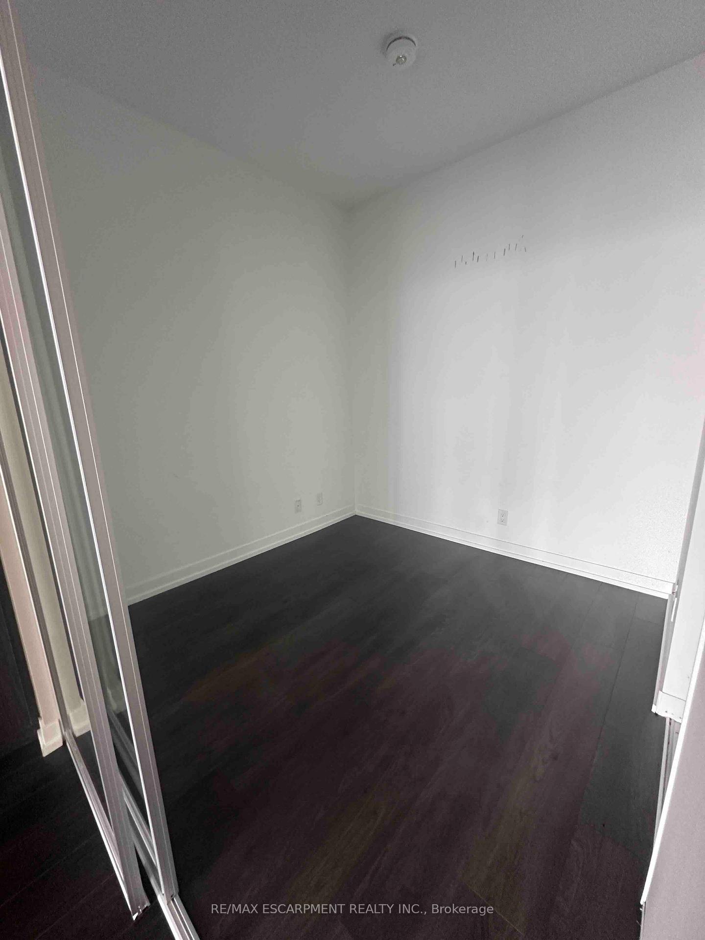 Photo 12 of Unit 3706, 5 Buttermill Avenue, Vaughan, Vaughan Corporate Centre — HOMEH