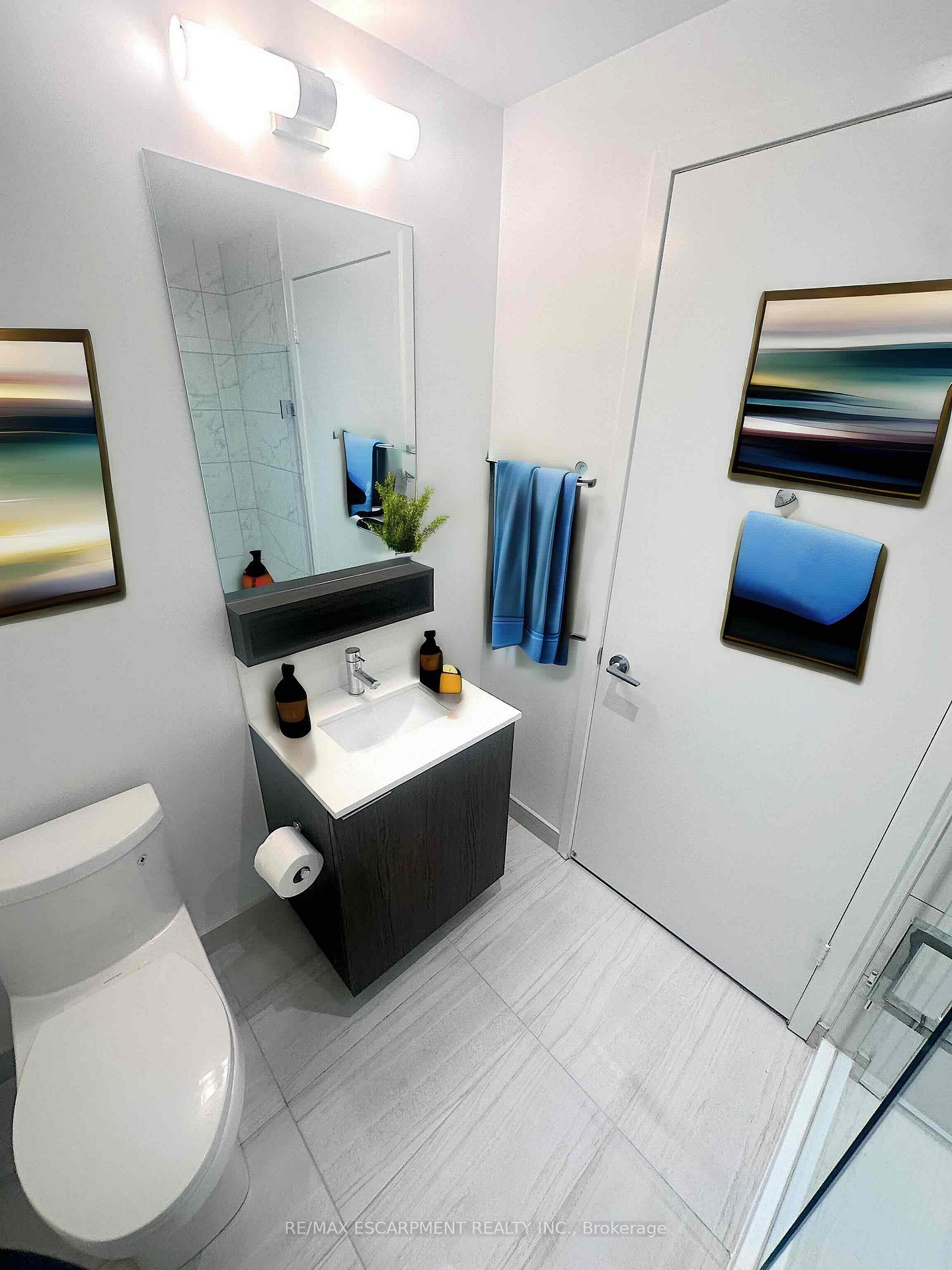 Photo 15 of Unit 3706, 5 Buttermill Avenue, Vaughan, Vaughan Corporate Centre — HOMEH