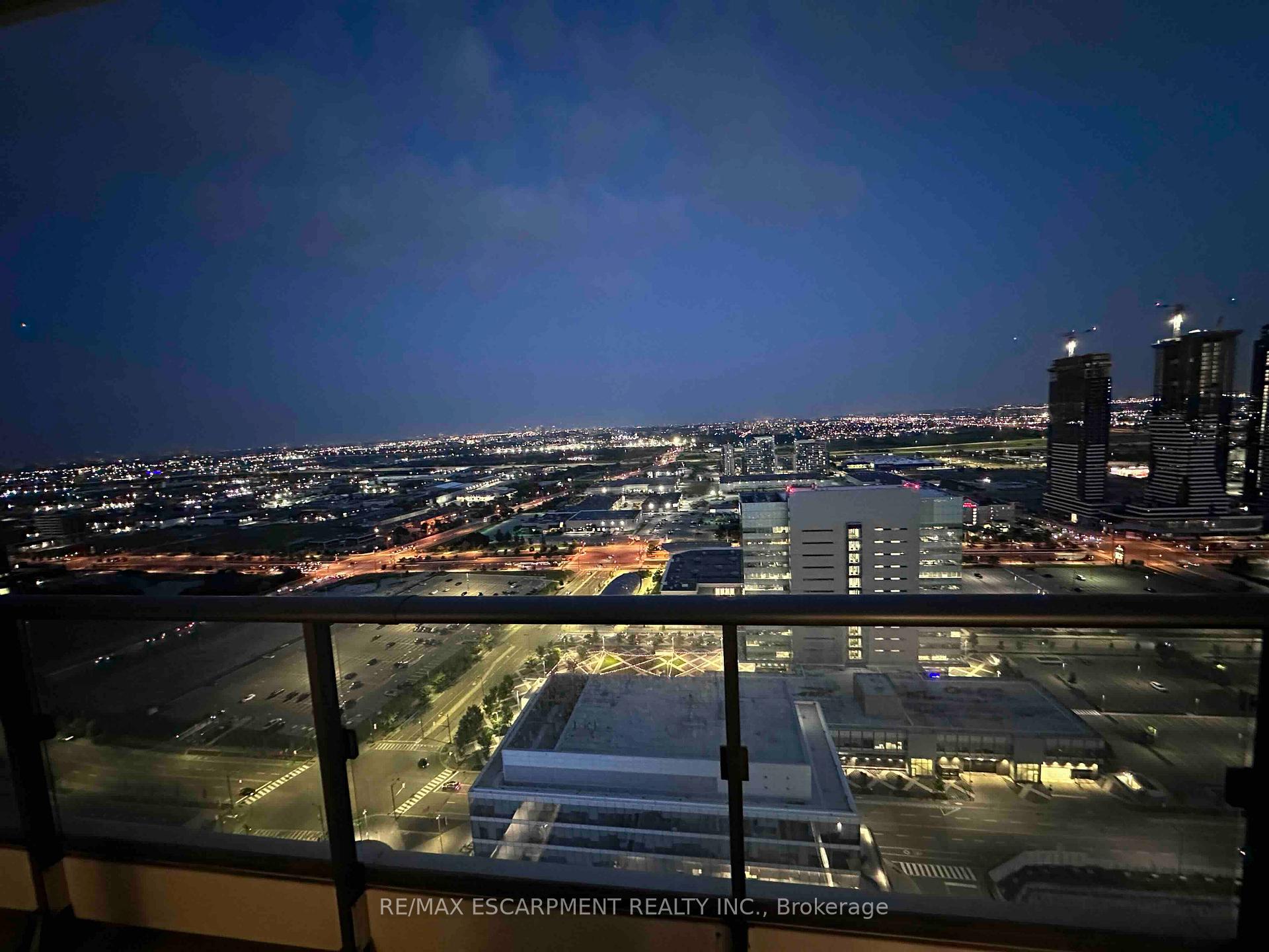 Photo 19 of Unit 3706, 5 Buttermill Avenue, Vaughan, Vaughan Corporate Centre — HOMEH
