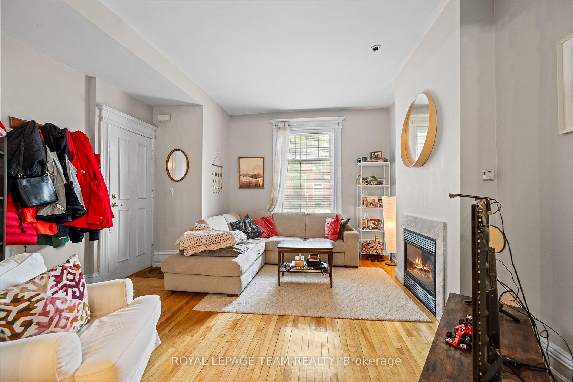 Photo 32 of 26 Third Avenue, Ottawa, Glebe — HOMEH