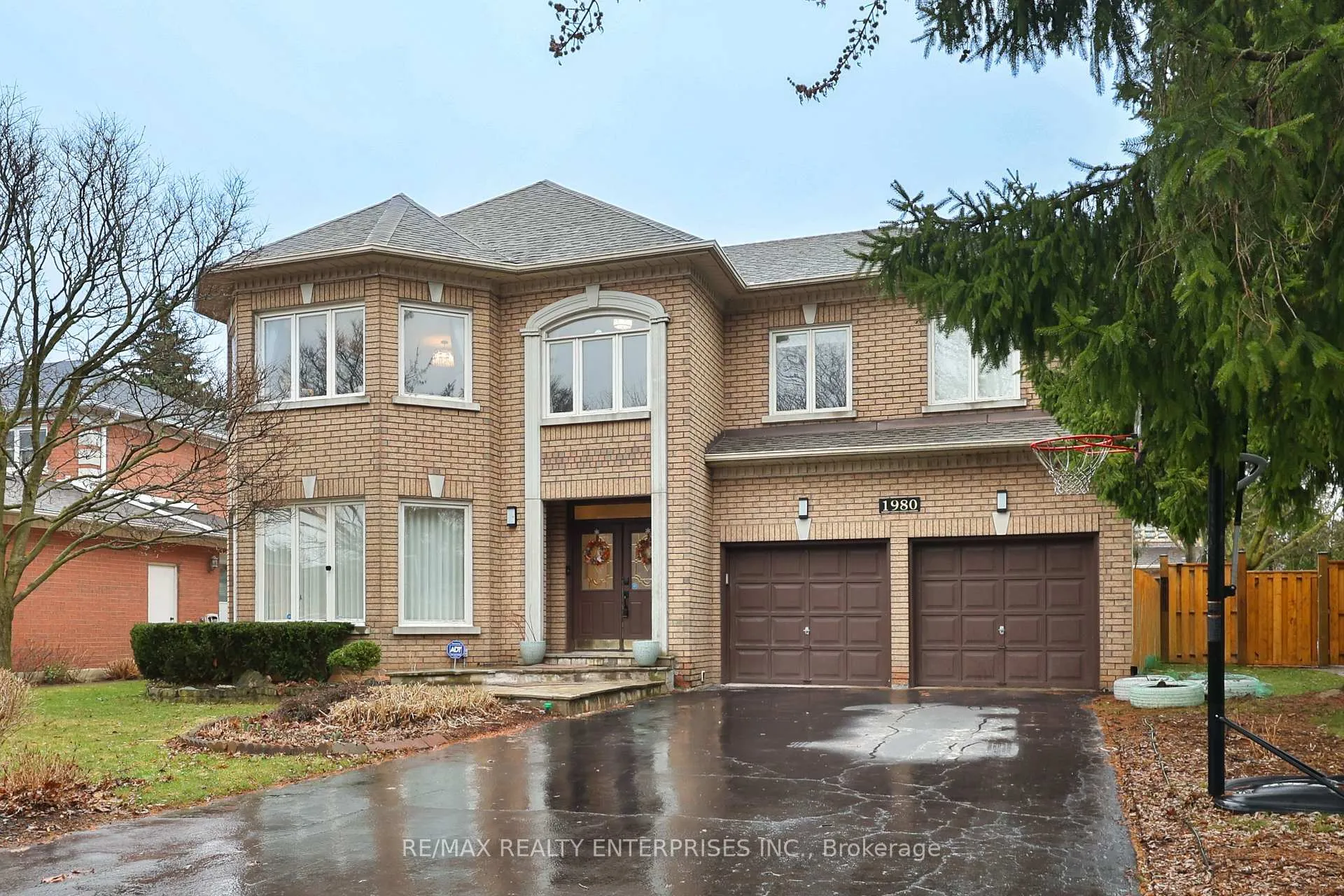 Photo 4 of 1980 Calgary Court, Mississauga, Lorne Park — HOMEH
