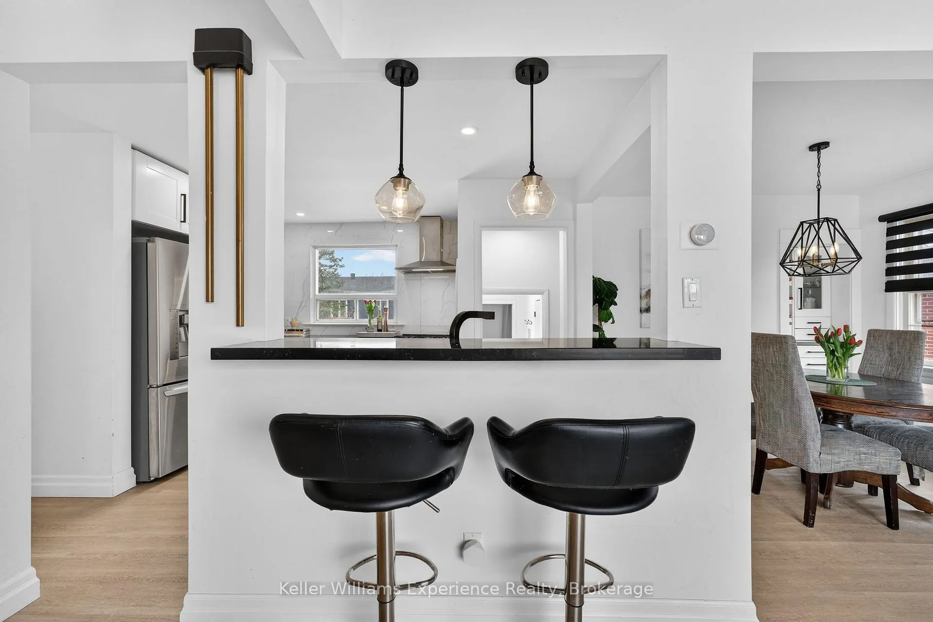 Photo 7 of 106 Nelson Street, Barrie, Codrington — HOMEH