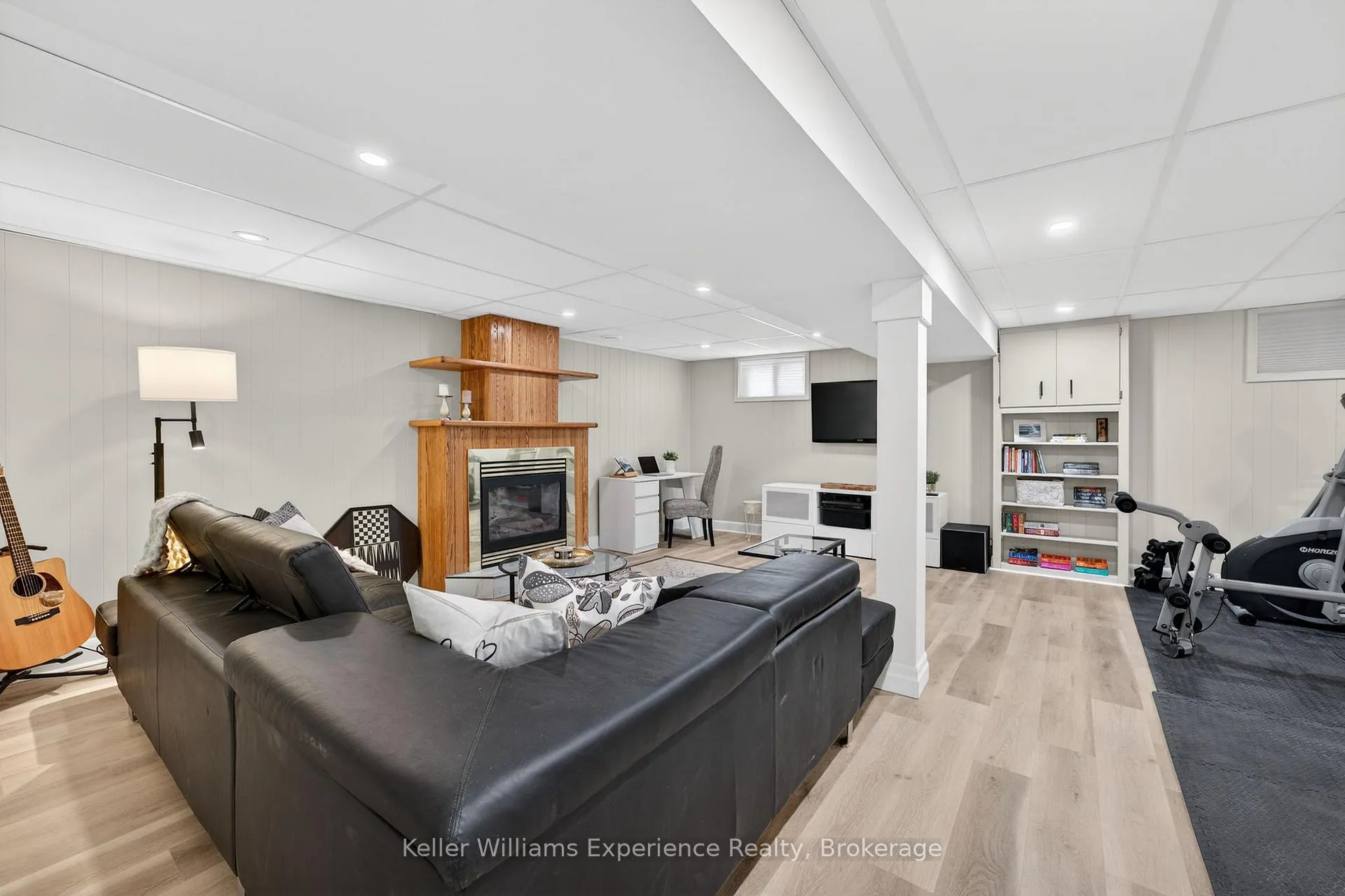 Photo 27 of 106 Nelson Street, Barrie, Codrington — HOMEH