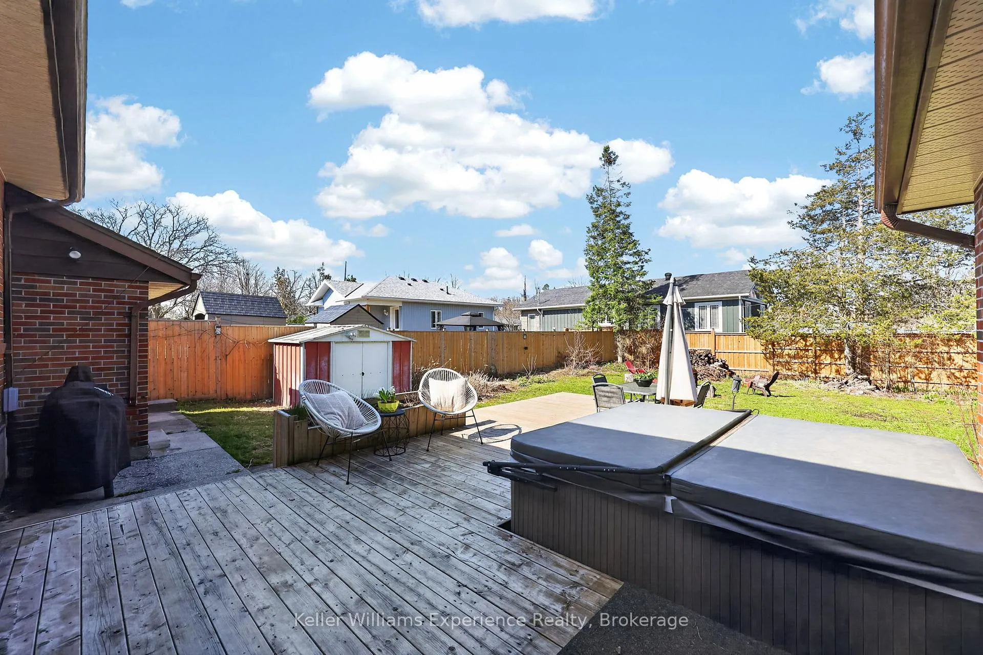 Photo 44 of 106 Nelson Street, Barrie, Codrington — HOMEH