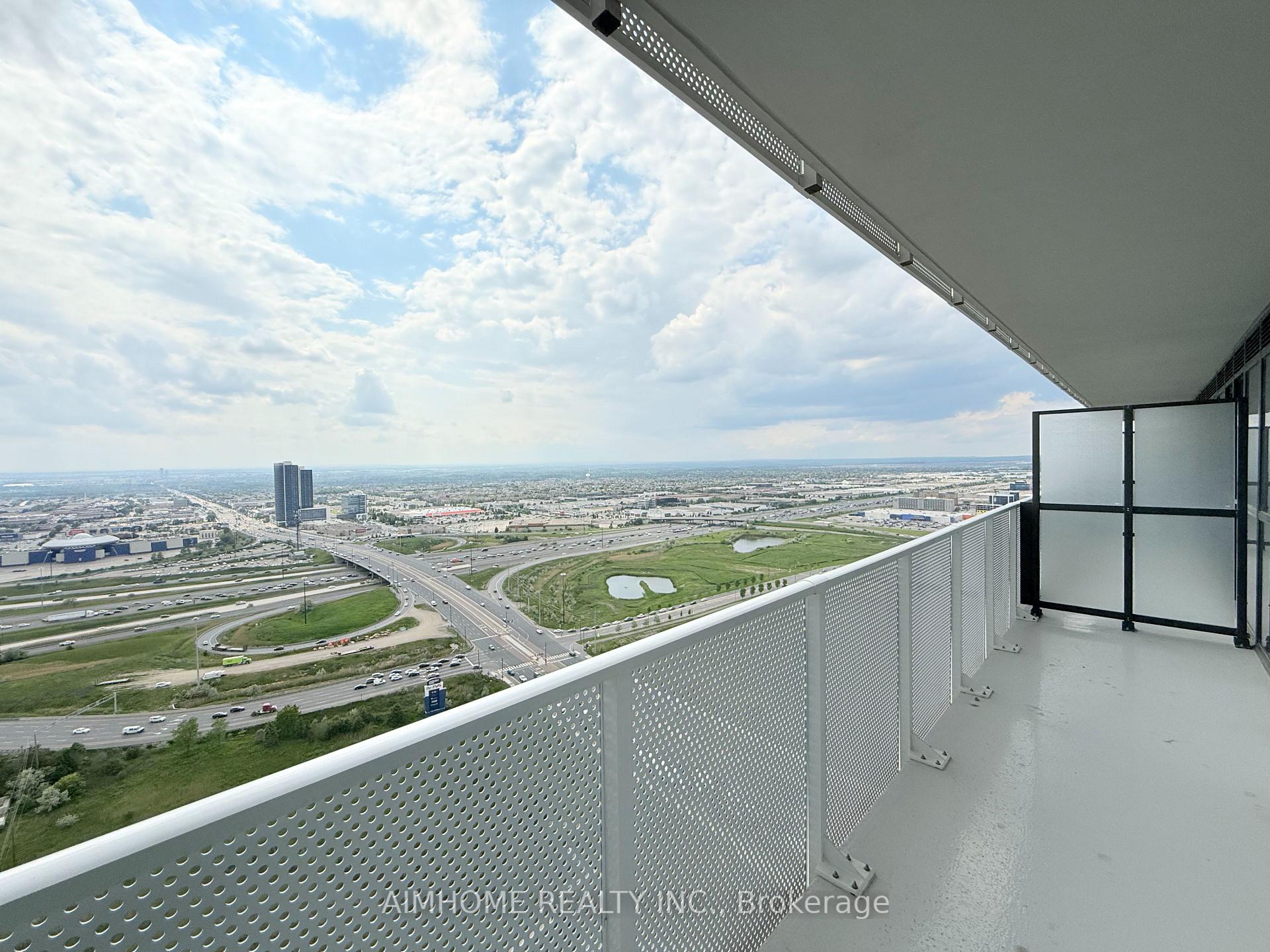 Photo 11 of Unit 3808, 195 Commerce Street, Vaughan, Vaughan Corporate Centre — HOMEH