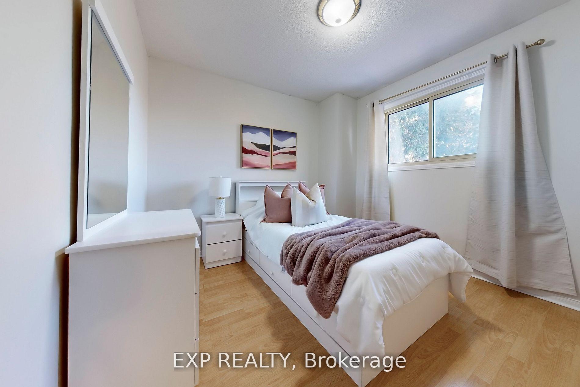 Photo 21 of 30 Magill Drive, Ajax, Central — HOMEH