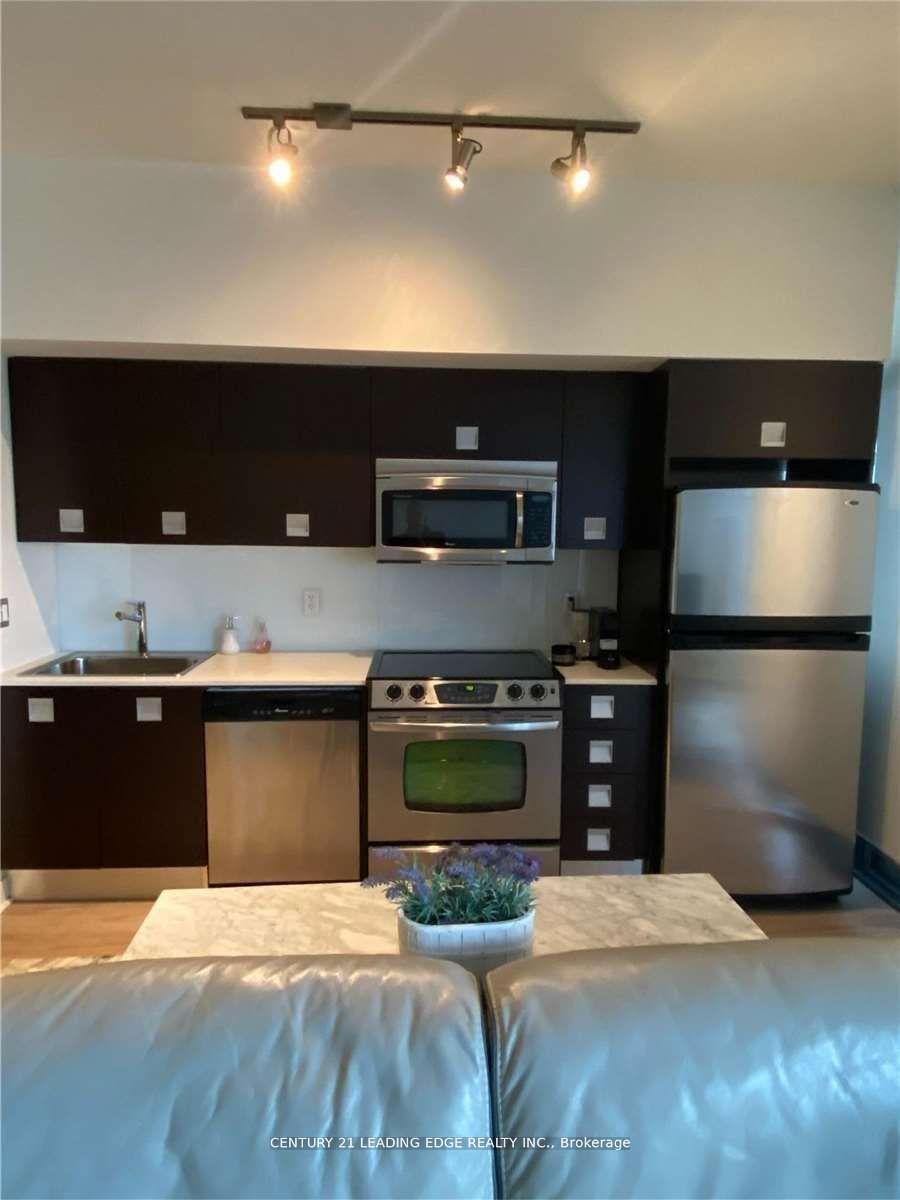 Photo 4 of Unit 3102, 33 Charles Street E, Toronto, Church-Yonge Corridor — HOMEH