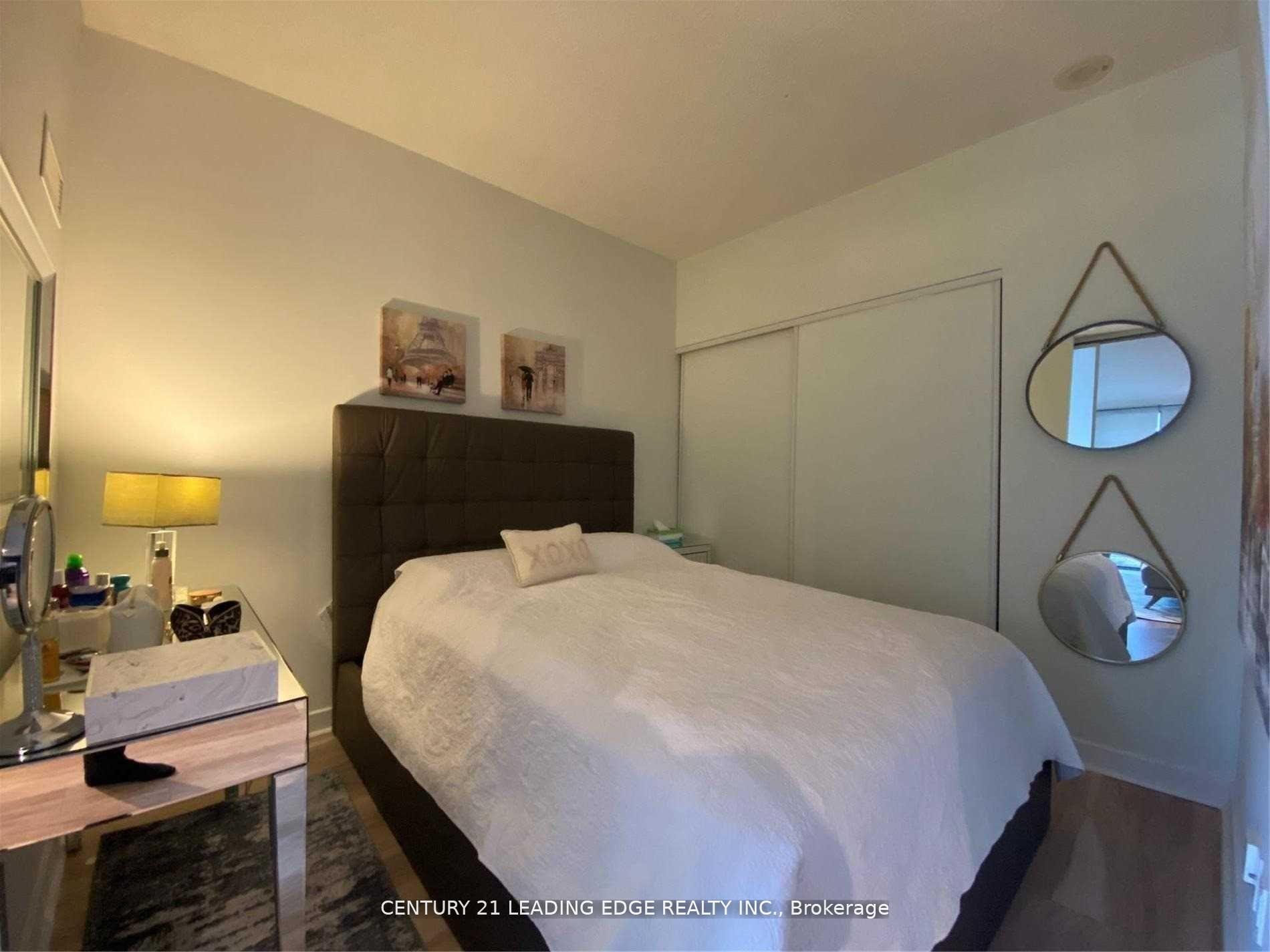 Photo 5 of Unit 3102, 33 Charles Street E, Toronto, Church-Yonge Corridor — HOMEH
