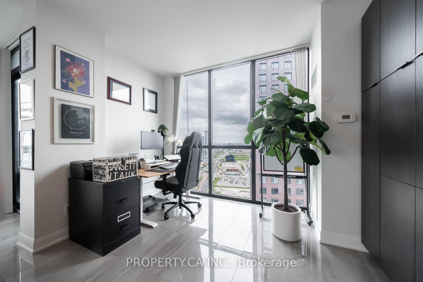 Photo 4 of Unit 3403, 2910 Highway 7 Road, Vaughan, Concord — HOMEH