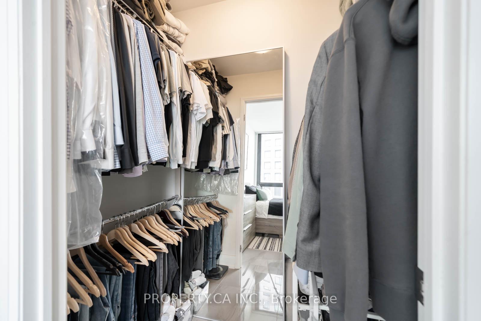 Photo 12 of Unit 3403, 2910 Highway 7 Road, Vaughan, Concord — HOMEH