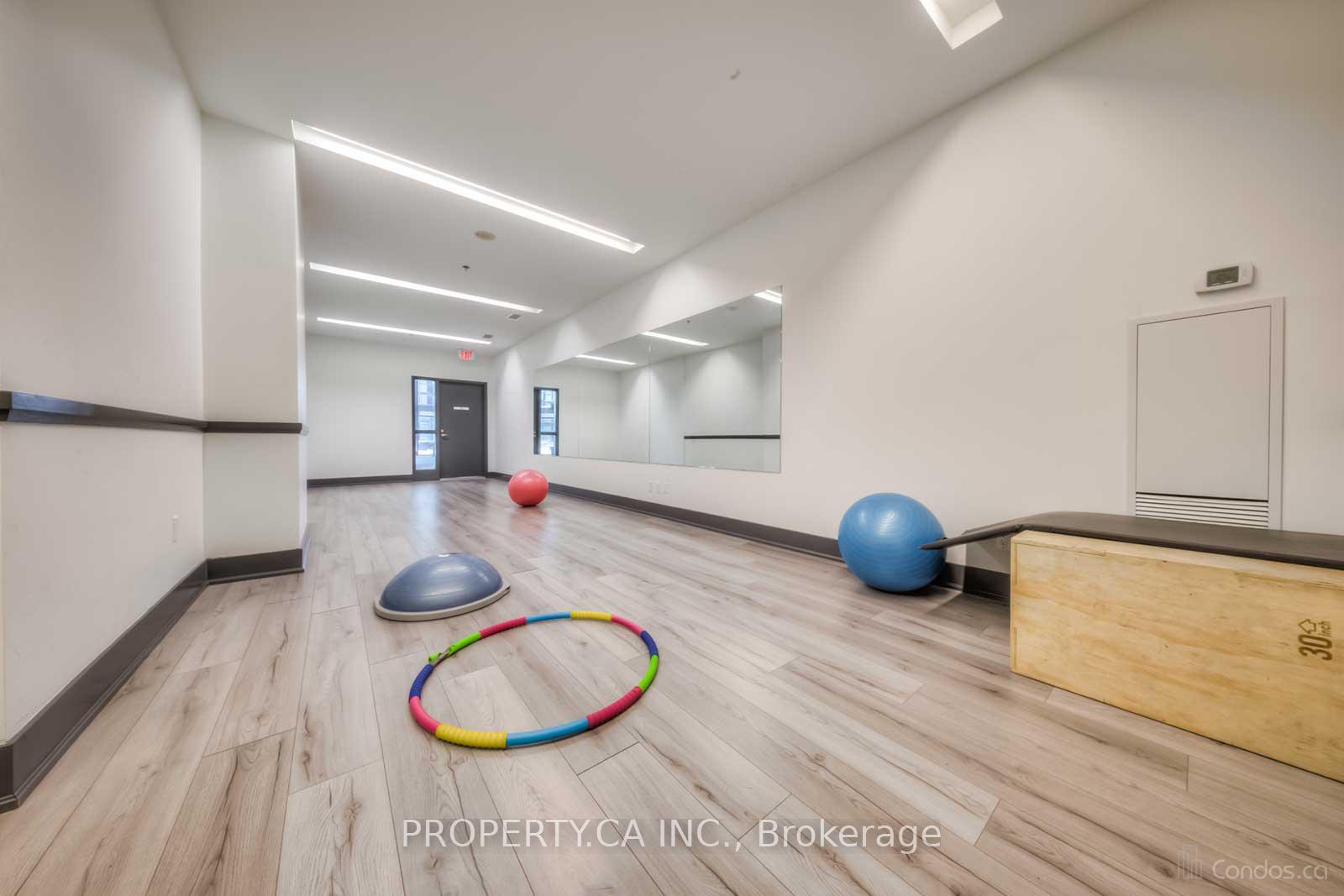Photo 25 of Unit 3403, 2910 Highway 7 Road, Vaughan, Concord — HOMEH