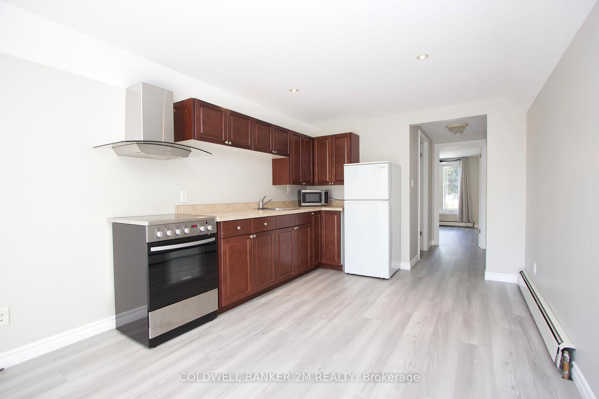 Photo 43 of 37 Bradley Boulevard, Clarington, Rural Clarington — HOMEH