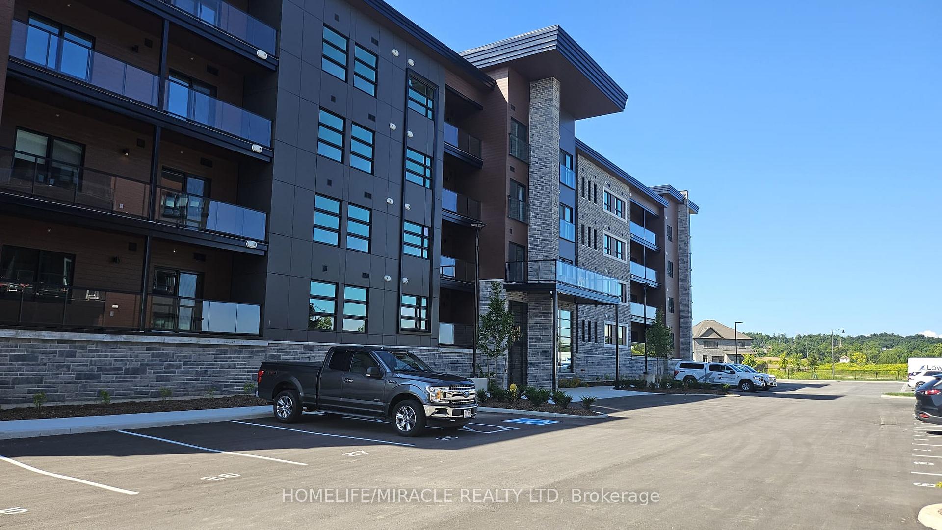 Photo 2 of Unit 216, 118 Summersides Boulevard, Pelham, Fonthill — HOMEH