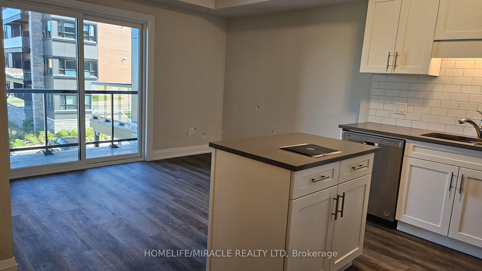 Photo 7 of Unit 216, 118 Summersides Boulevard, Pelham, Fonthill — HOMEH
