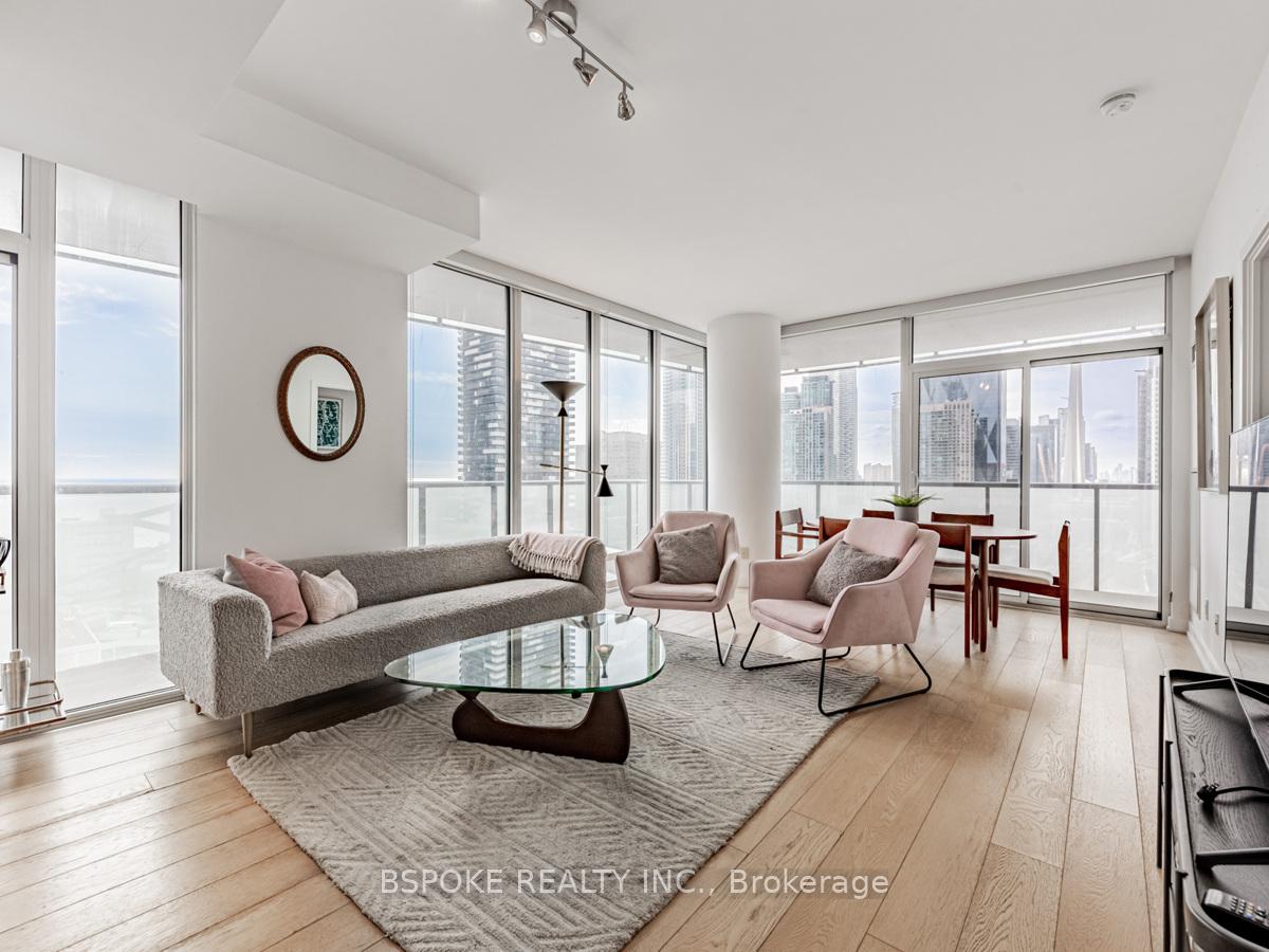 Photo 1 of Unit 1810, 1 Market Street, Toronto, Waterfront Communities — HOMEH