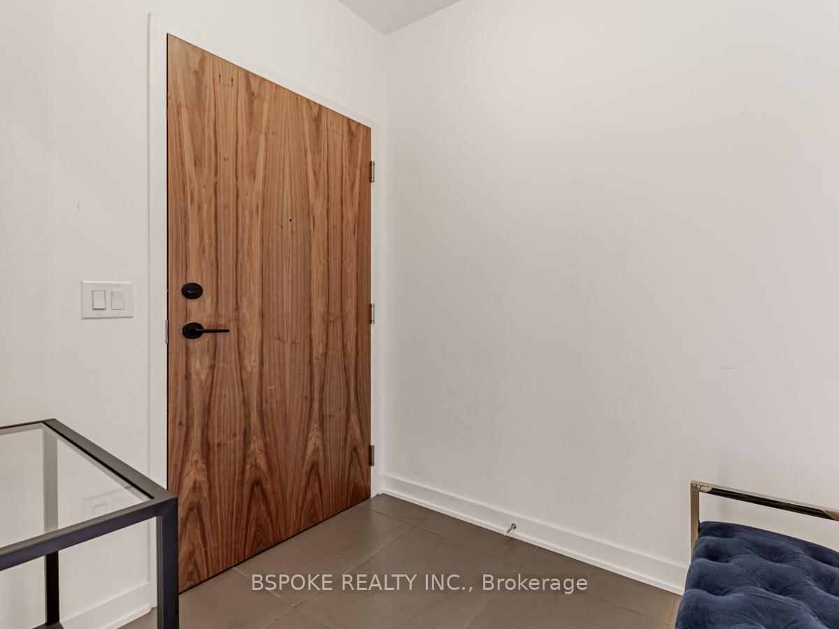 Photo 3 of Unit 1810, 1 Market Street, Toronto, Waterfront Communities — HOMEH