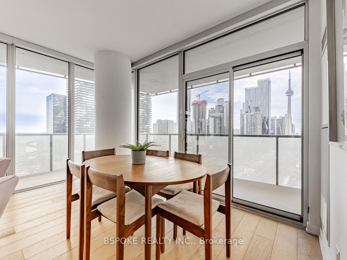 Photo 7 of Unit 1810, 1 Market Street, Toronto, Waterfront Communities — HOMEH