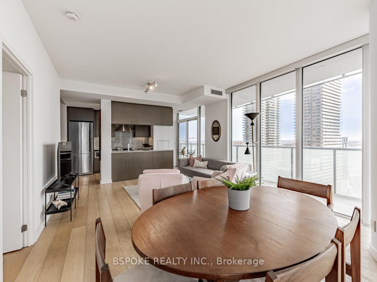 Photo 9 of Unit 1810, 1 Market Street, Toronto, Waterfront Communities — HOMEH