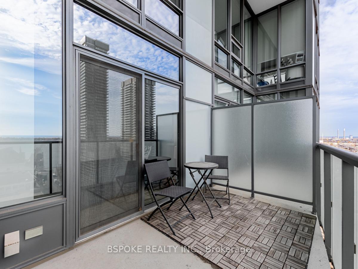 Photo 13 of Unit 1810, 1 Market Street, Toronto, Waterfront Communities — HOMEH