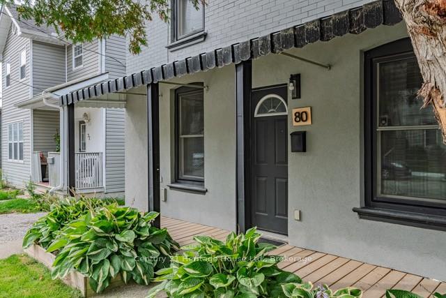 Photo 4 of 80 West River Street, Brant, Paris — HOMEH