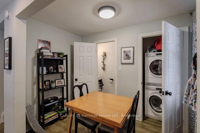 Photo 8 of 80 West River Street, Brant, Paris — HOMEH