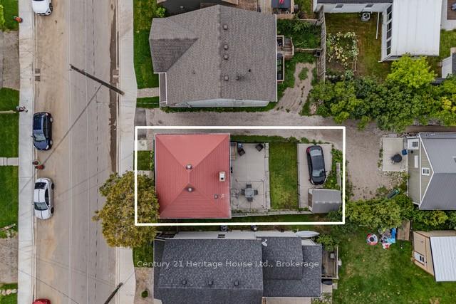 Photo 29 of 80 West River Street, Brant, Paris — HOMEH