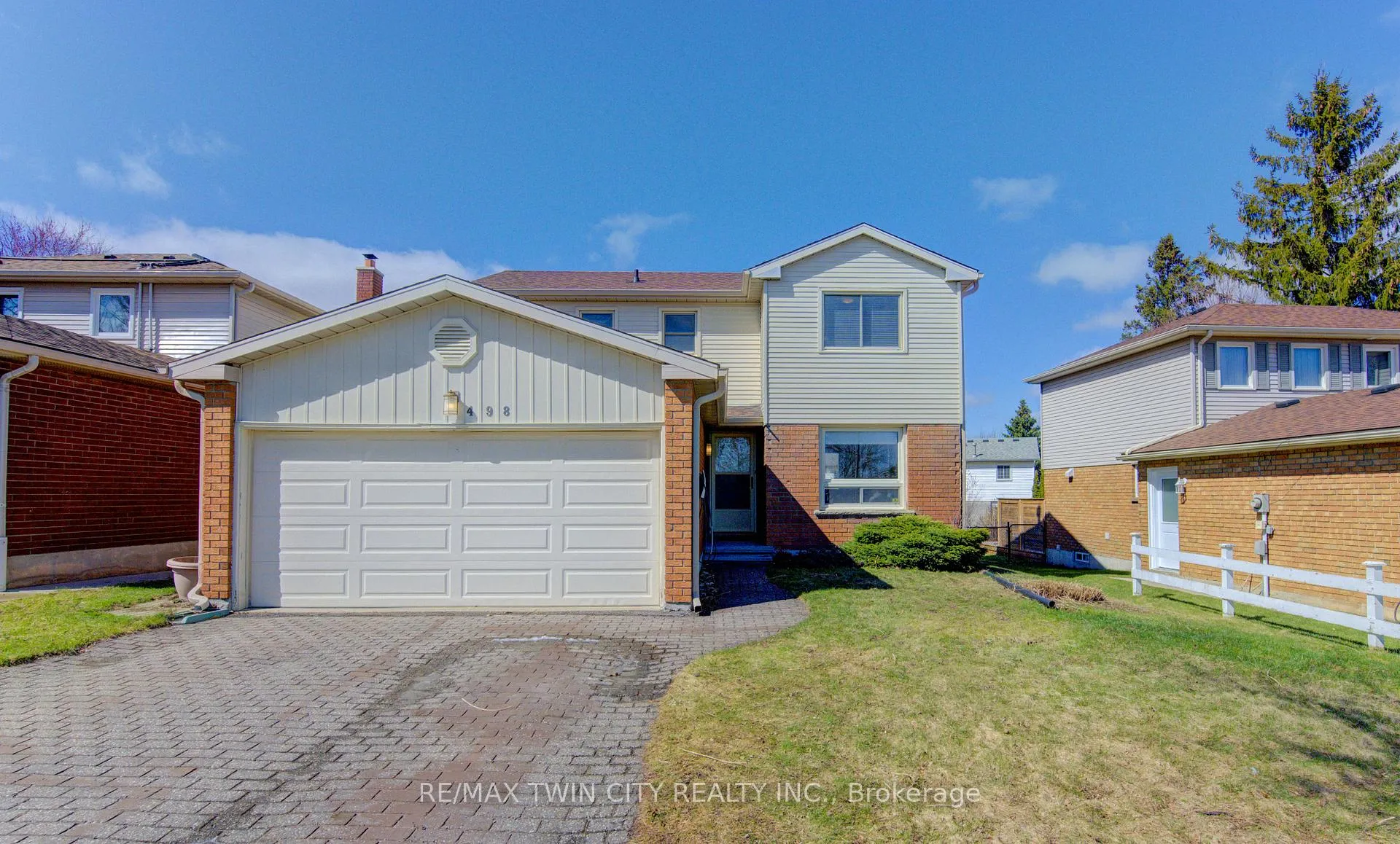 Photo 1 of 498 Thorndale Drive, Waterloo — HOMEH