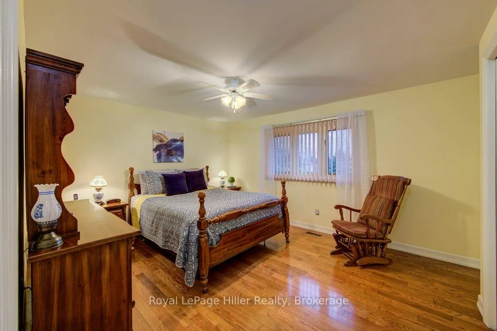 Photo 23 of 84 Franklin Drive, Stratford — HOMEH