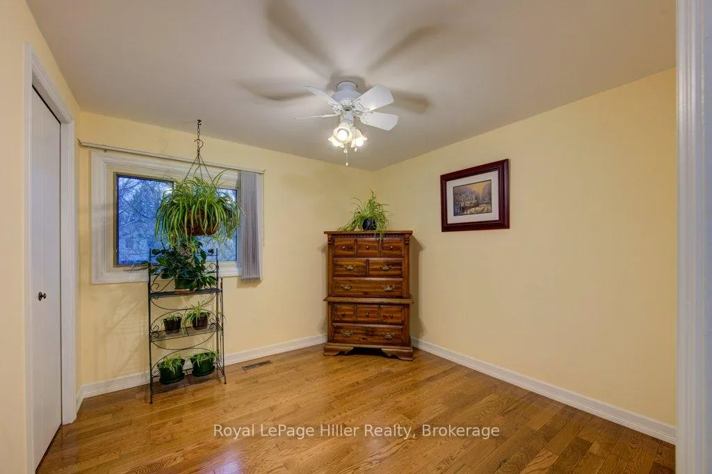 Photo 25 of 84 Franklin Drive, Stratford — HOMEH