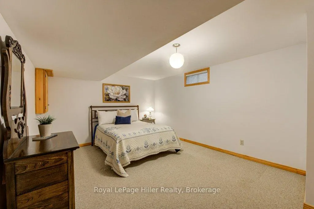 Photo 32 of 84 Franklin Drive, Stratford — HOMEH