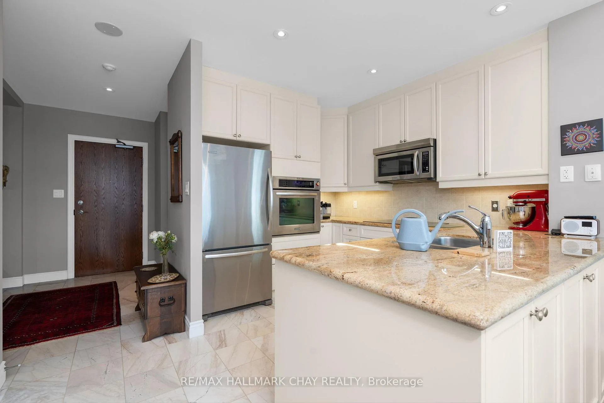 Photo 5 of Unit PH08, 33 Ellen Street, Barrie, City Centre — HOMEH
