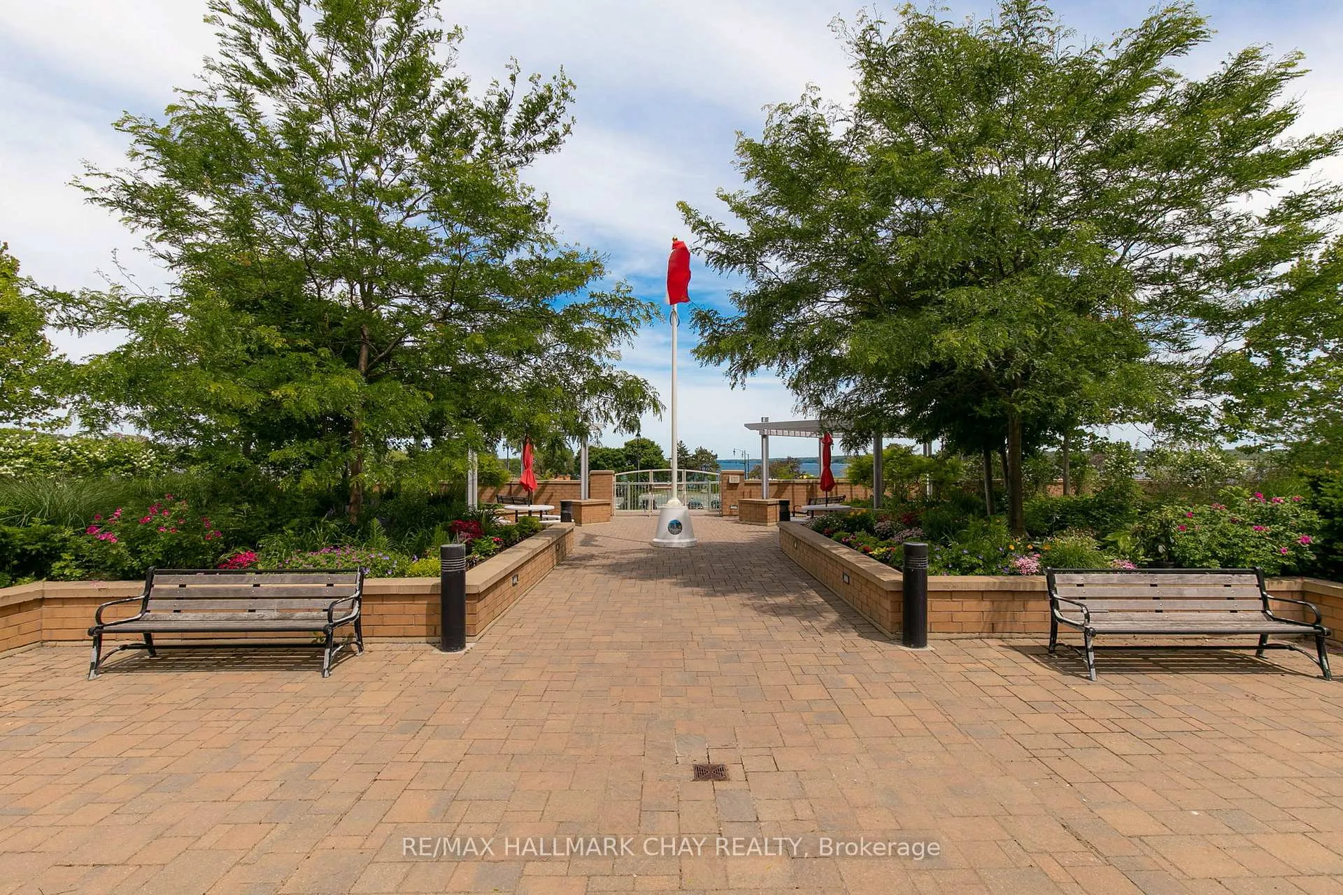 Photo 37 of Unit PH08, 33 Ellen Street, Barrie, City Centre — HOMEH