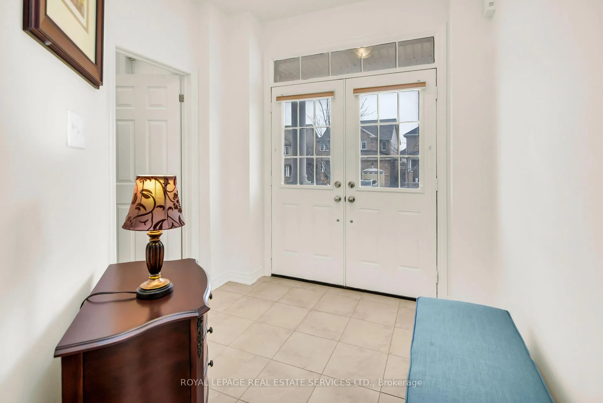 Photo 3 of 1714 Goldsmith Drive, Oshawa, Taunton — HOMEH