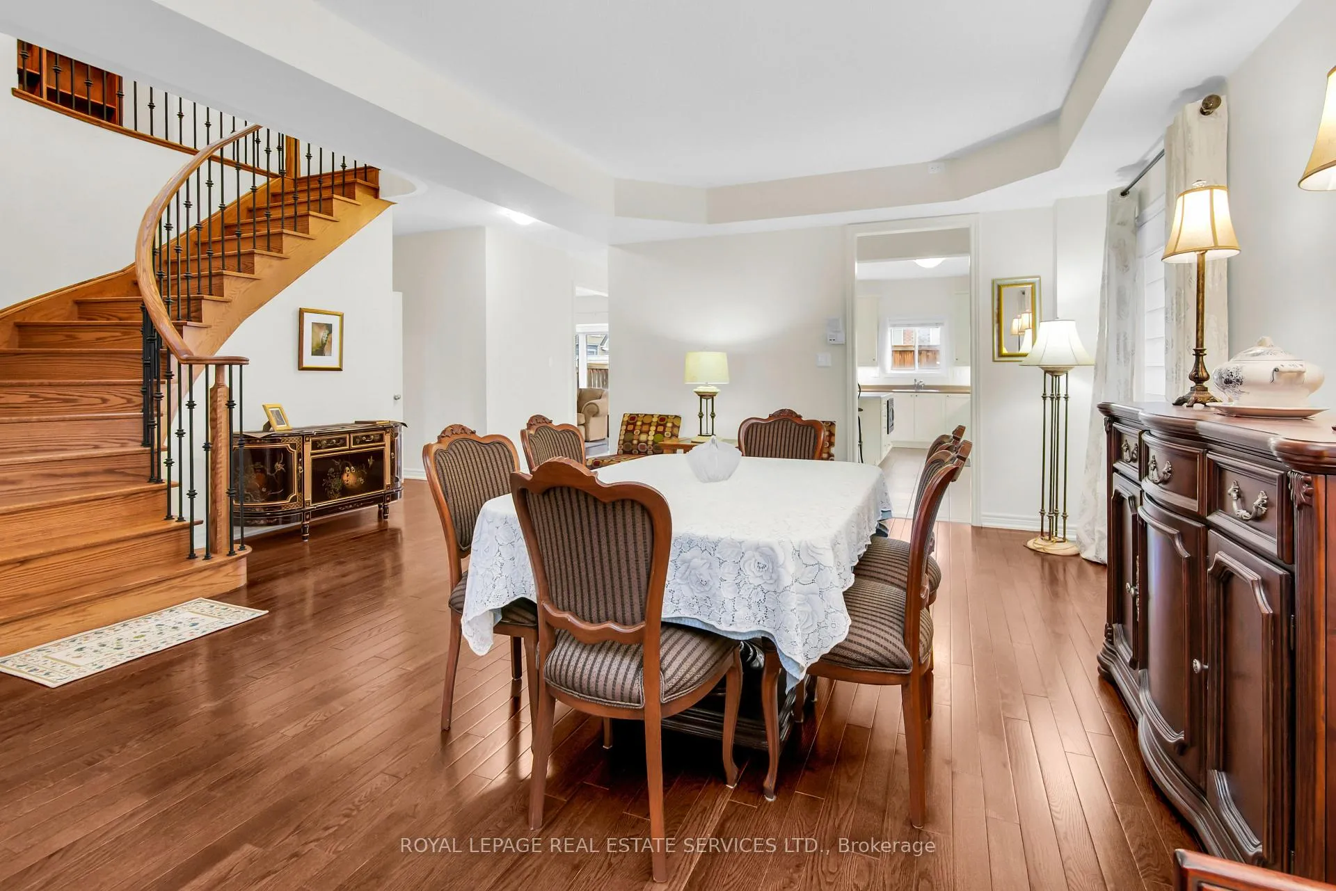 Photo 7 of 1714 Goldsmith Drive, Oshawa, Taunton — HOMEH