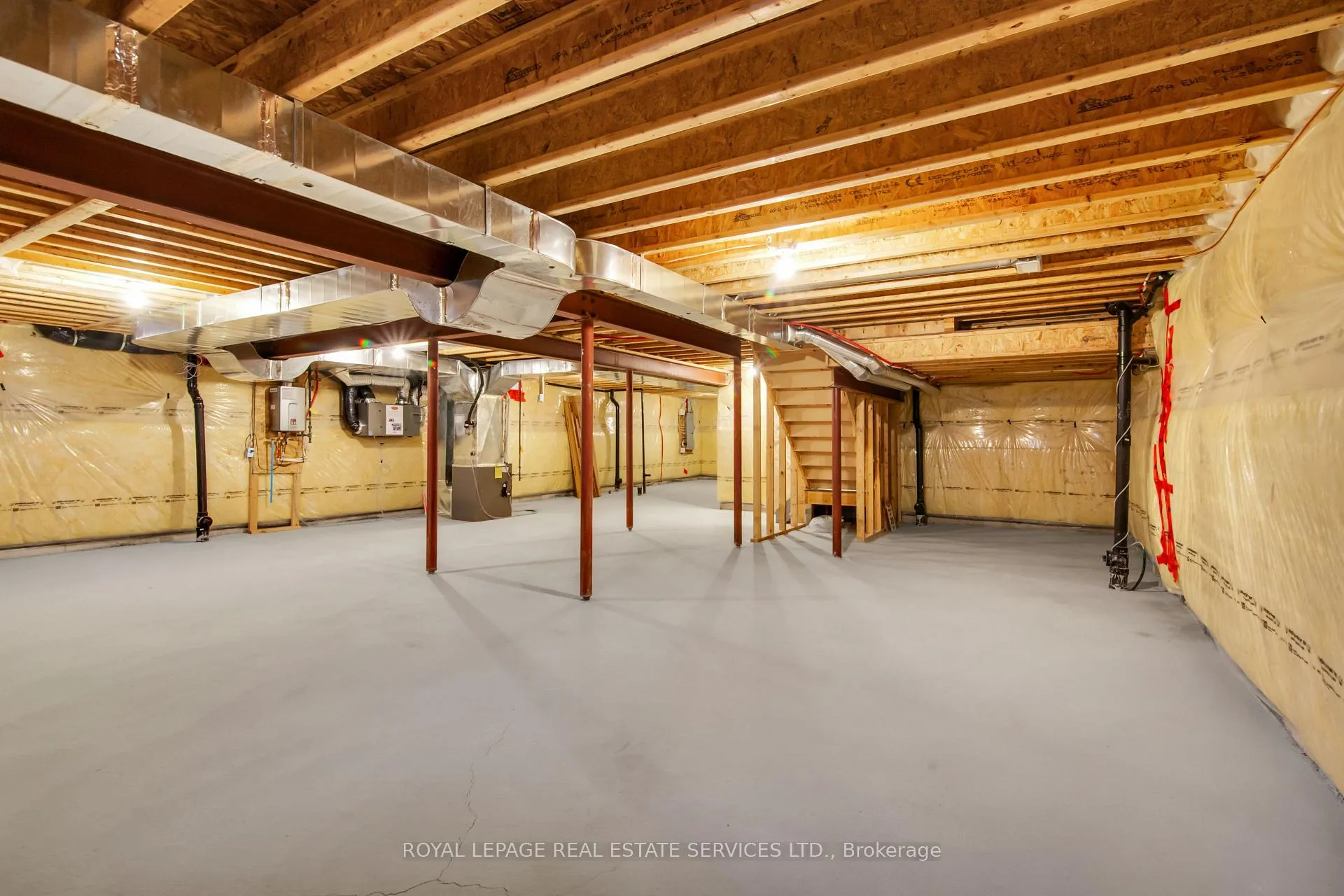 Photo 45 of 1714 Goldsmith Drive, Oshawa, Taunton — HOMEH