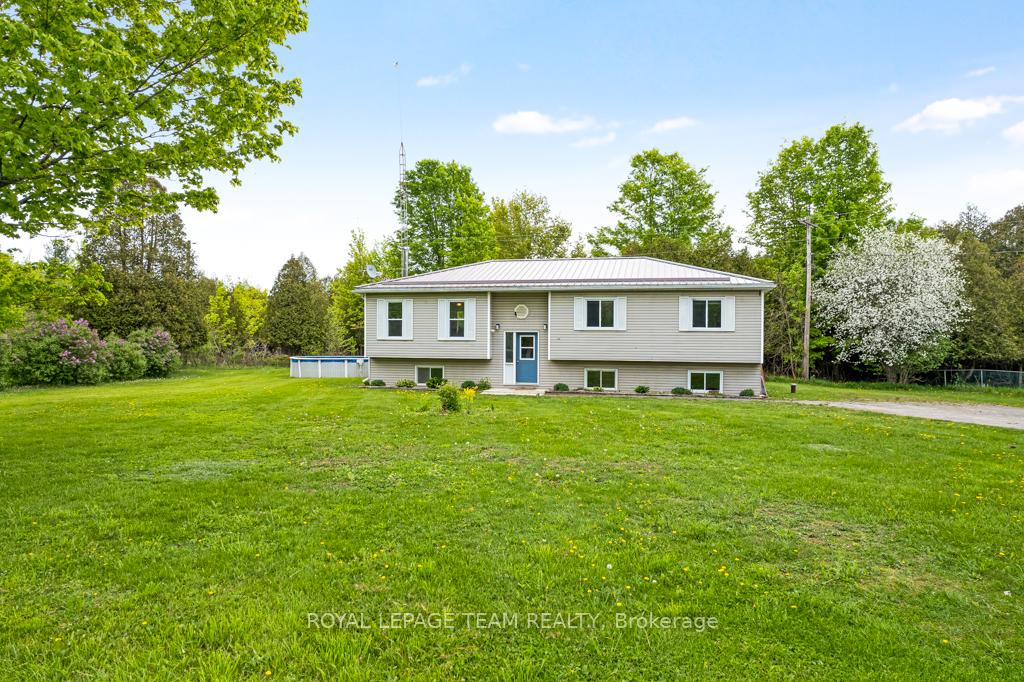Front of 8133 County Rd 44