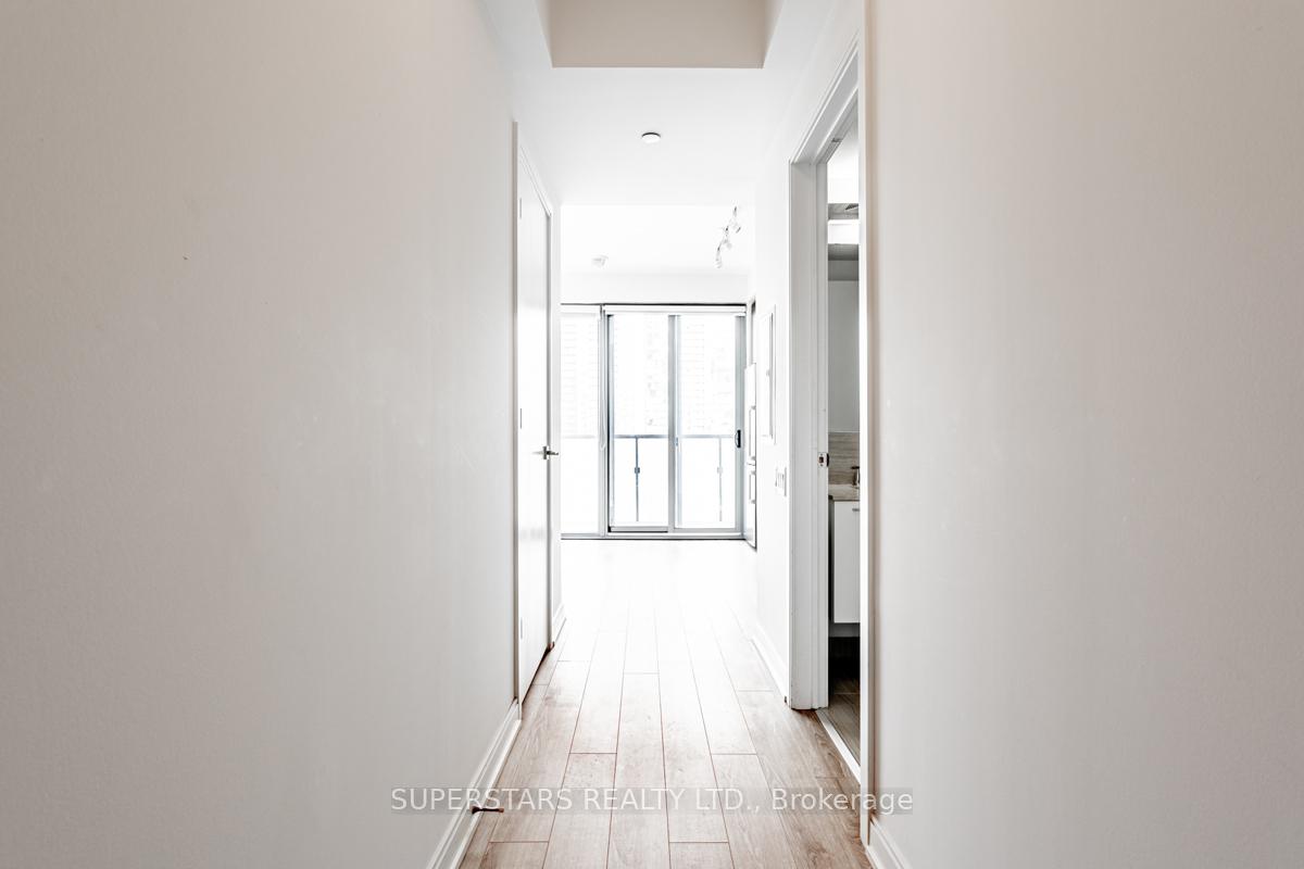 Photo 5 of Unit 2413, 50 Charles Street E, Toronto, Church-Yonge Corridor — HOMEH