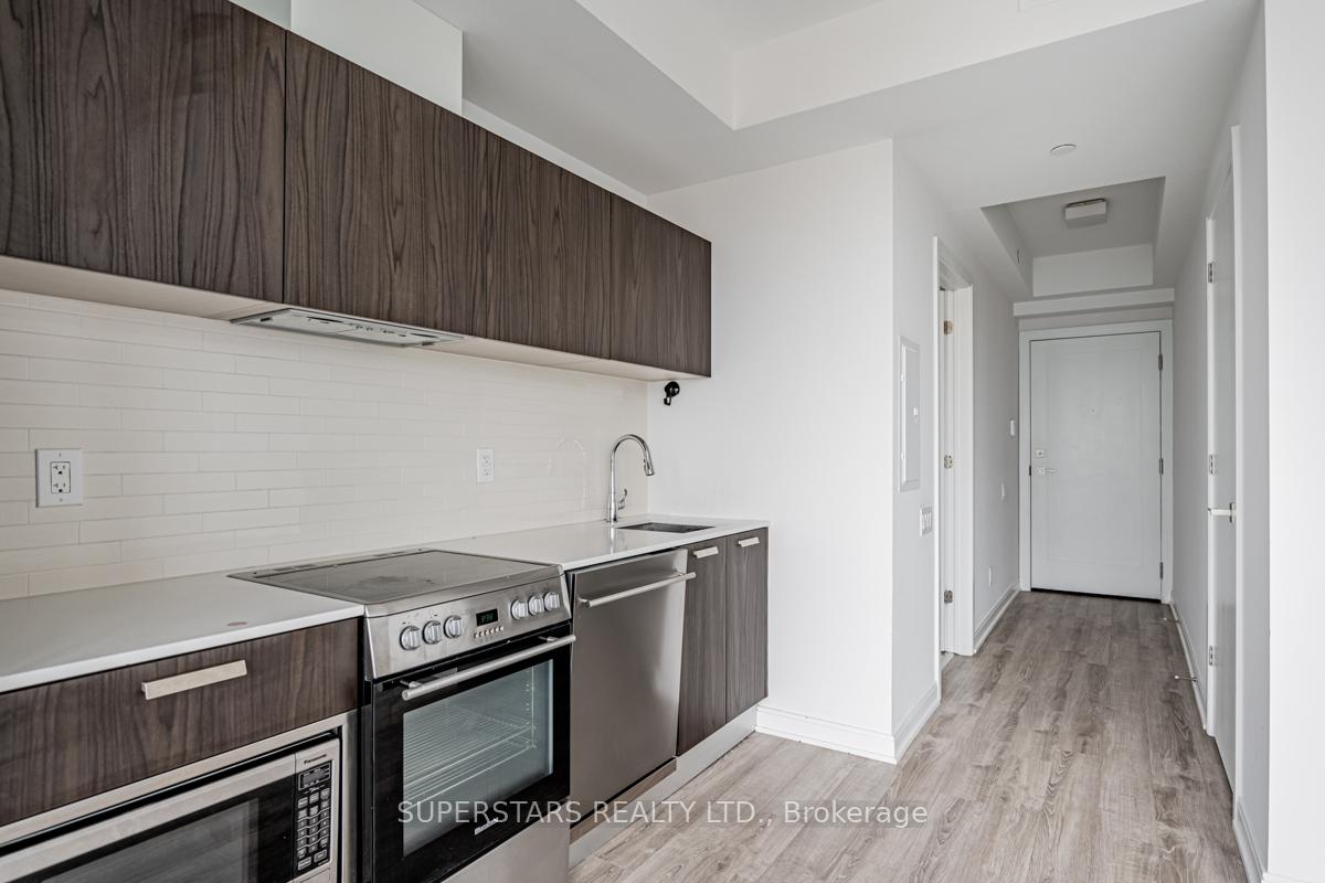 Photo 8 of Unit 2413, 50 Charles Street E, Toronto, Church-Yonge Corridor — HOMEH
