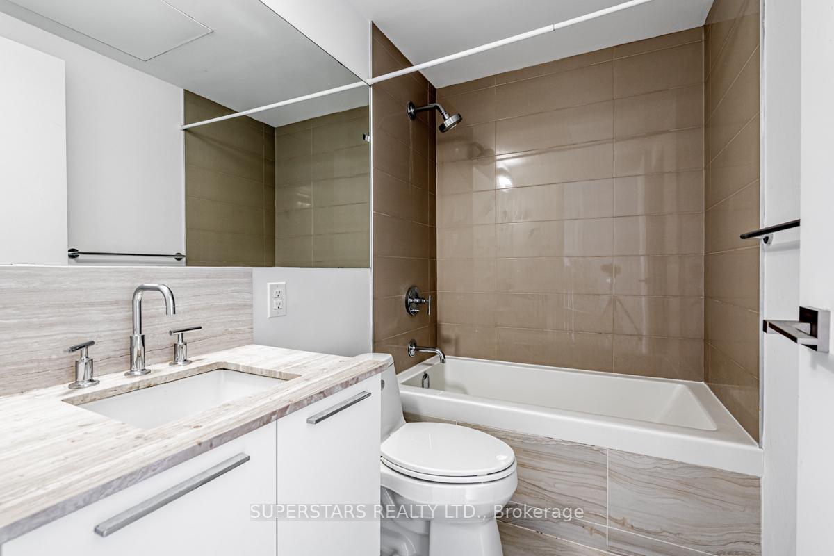 Photo 18 of Unit 2413, 50 Charles Street E, Toronto, Church-Yonge Corridor — HOMEH