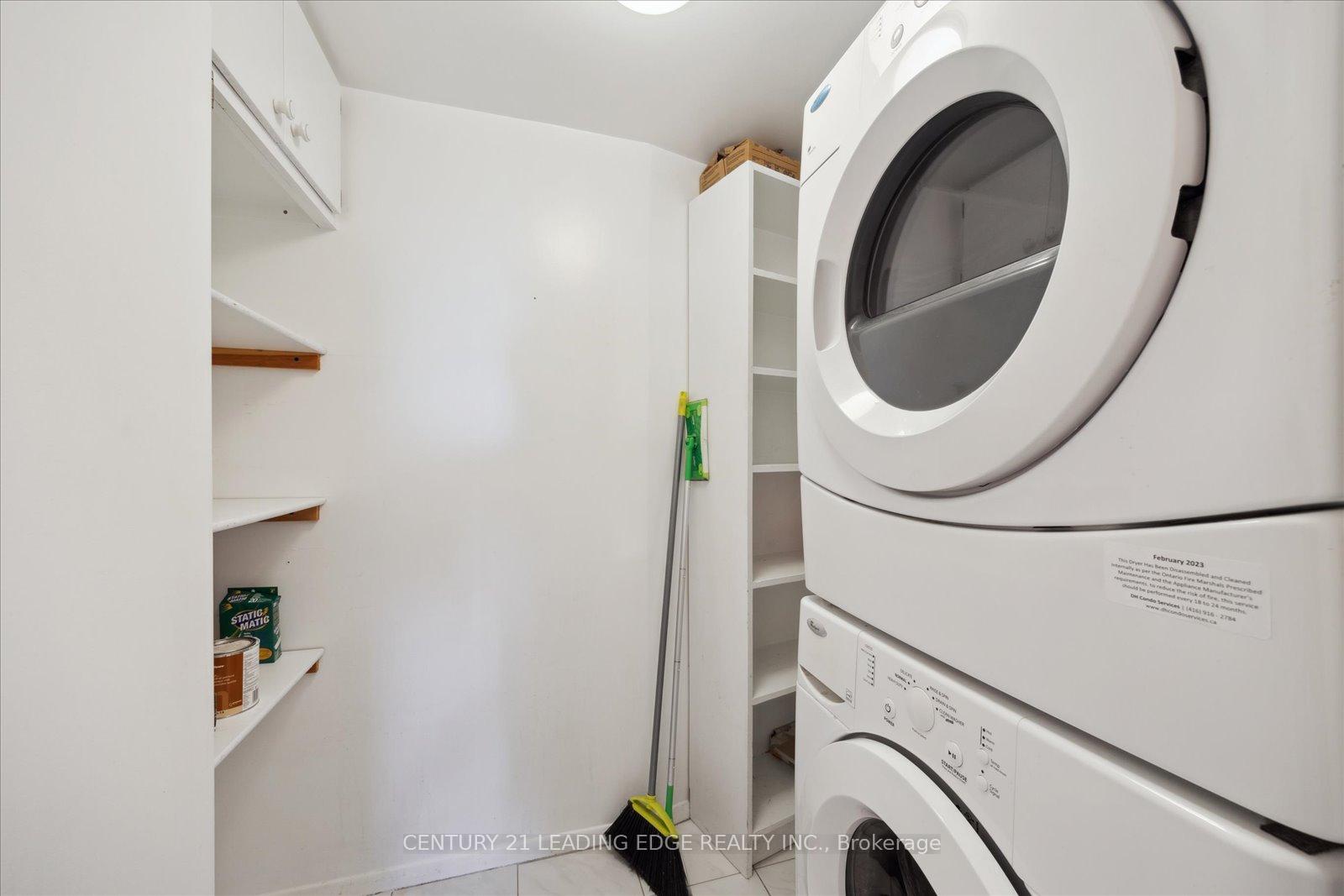 Photo 6 of Unit 1202, 7811 Yonge Street, Markham, Thornhill — HOMEH