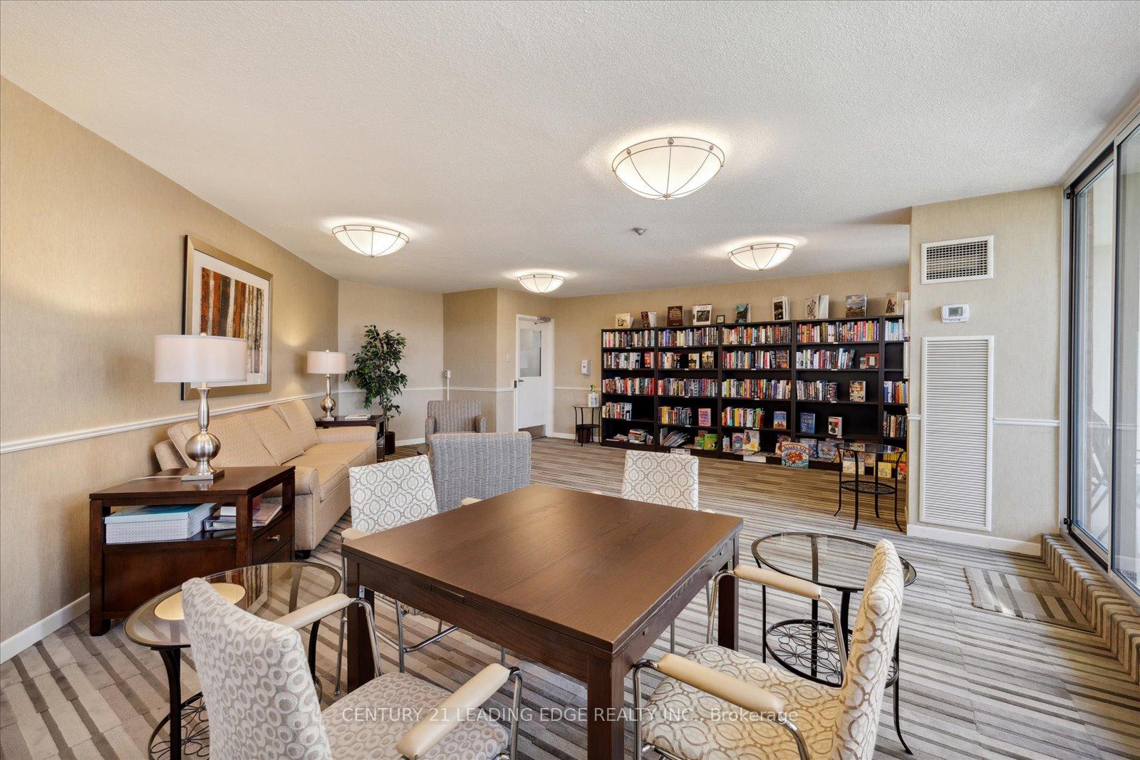 Photo 16 of Unit 1202, 7811 Yonge Street, Markham, Thornhill — HOMEH