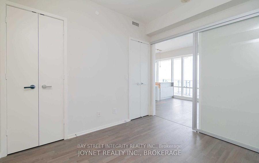 Photo 6 of Unit 3602, 1 Bloor Street E, Toronto, Church-Yonge Corridor — HOMEH