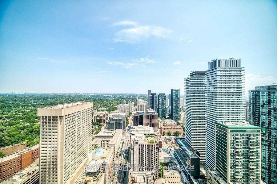 Photo 8 of Unit 3602, 1 Bloor Street E, Toronto, Church-Yonge Corridor — HOMEH