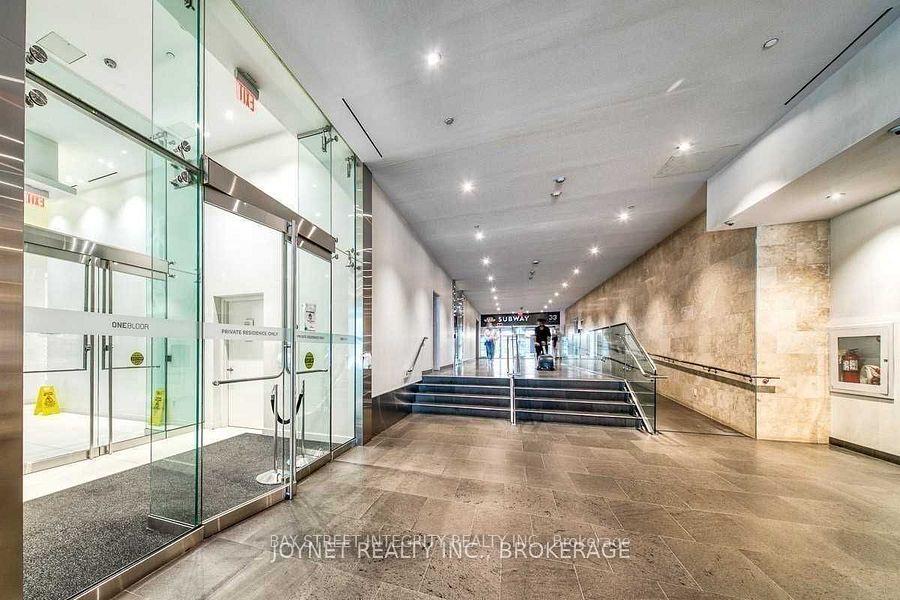 Photo 11 of Unit 3602, 1 Bloor Street E, Toronto, Church-Yonge Corridor — HOMEH