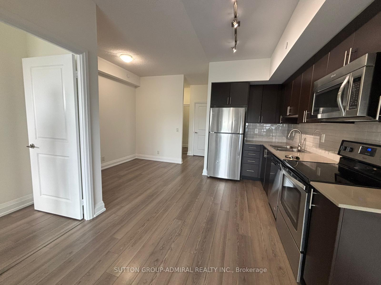 Photo 3 of Unit 503, 7890 Bathurst Street, Vaughan, Beverley Glen — HOMEH